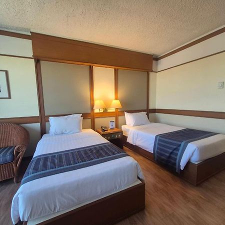 Cholchan Pattaya Beach Resort - Sha Extra Plus Eksteriør billede